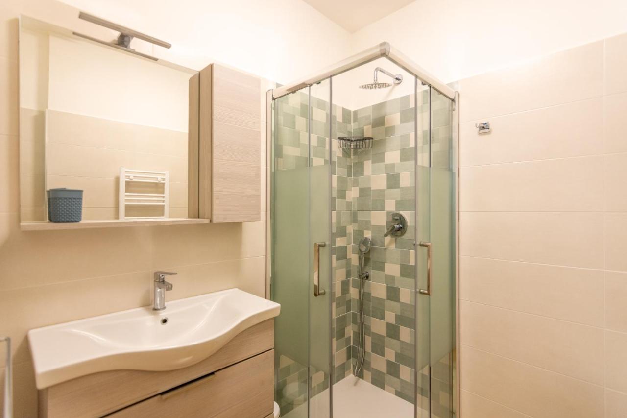 Italianflat - Vittoria Suite Милан Экстерьер фото